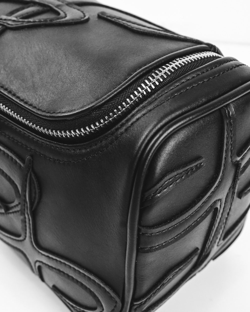 Santo Studio S Patch Toiletry Case