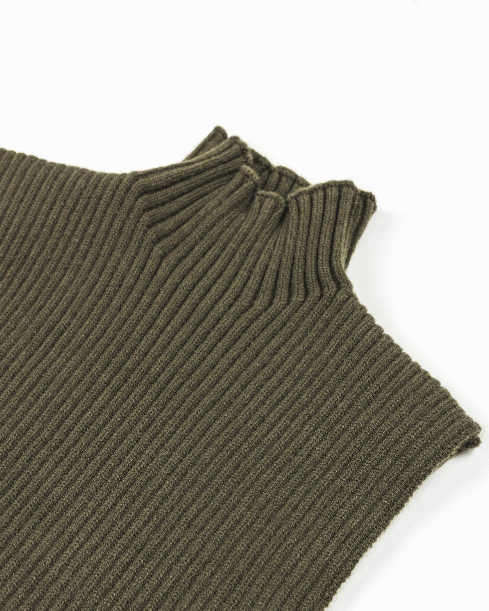 Moda Ribbed Knit Tank