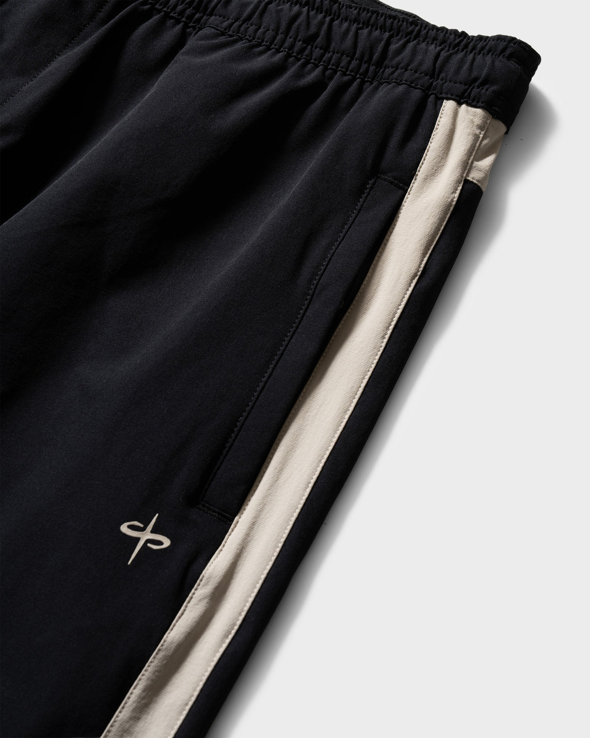 Ultra Paneled Pant